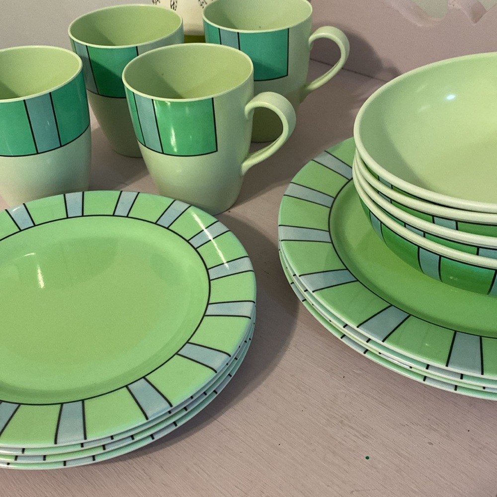 Green and White Dinnerware Set, 1990’s.  Good condition minimal wear. - Picture 2 of 5